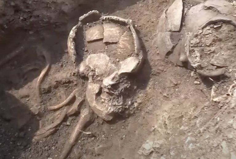 Transylvanian skeletons found with urns from the afterlife placed on their heads